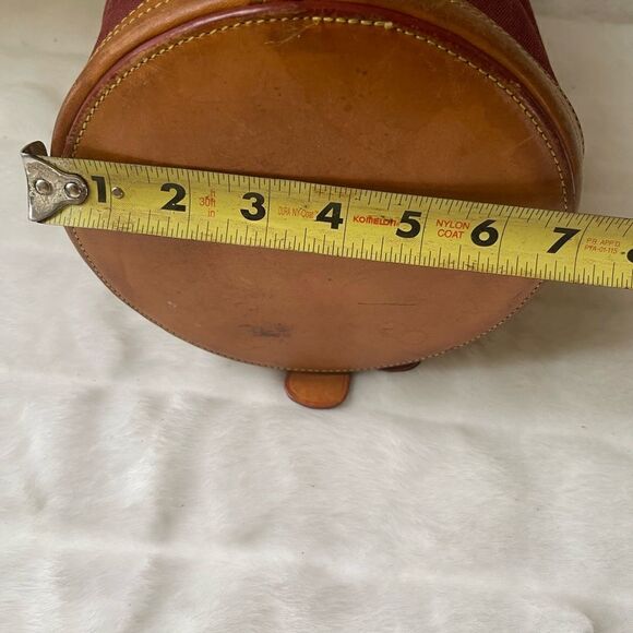 Vintage Dooney&Bourke.Burgundy canvas with brown leather drawstring buck… - Picture 14 of 16